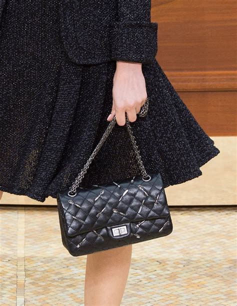 chanel fall winter 2015 handbags